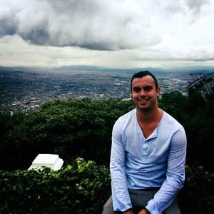 Meet your Posher, Adam